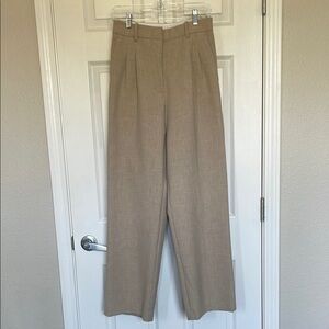 Aritzia The Effortless Pant